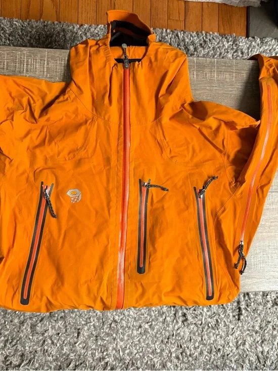 Mountain Hardware Gore-Tex Pro Shell Jacket - Picture 8 of 12